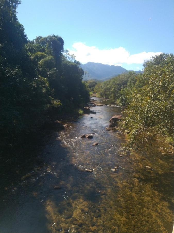 Rios Cristalinos Em Guapiacu Villa Cachoeiras de Macacu Exteriör bild